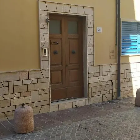 Apartman 79