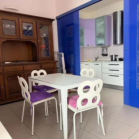 79 Apartment *